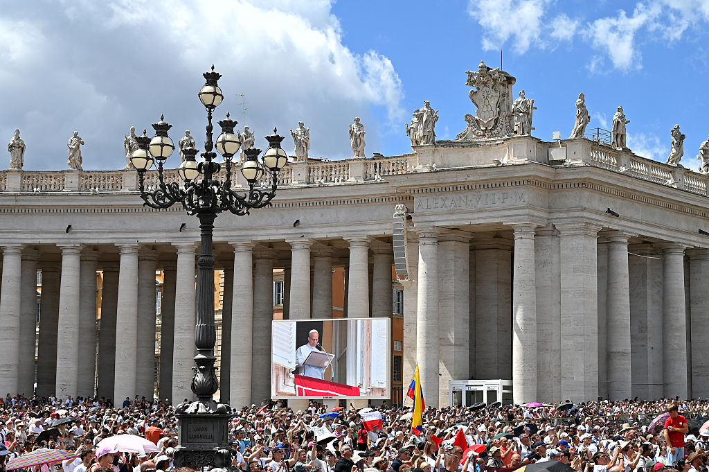 688629cff35cc0d6aa3a3238_pope 688629cff35cc0d6aa3a3238 pope