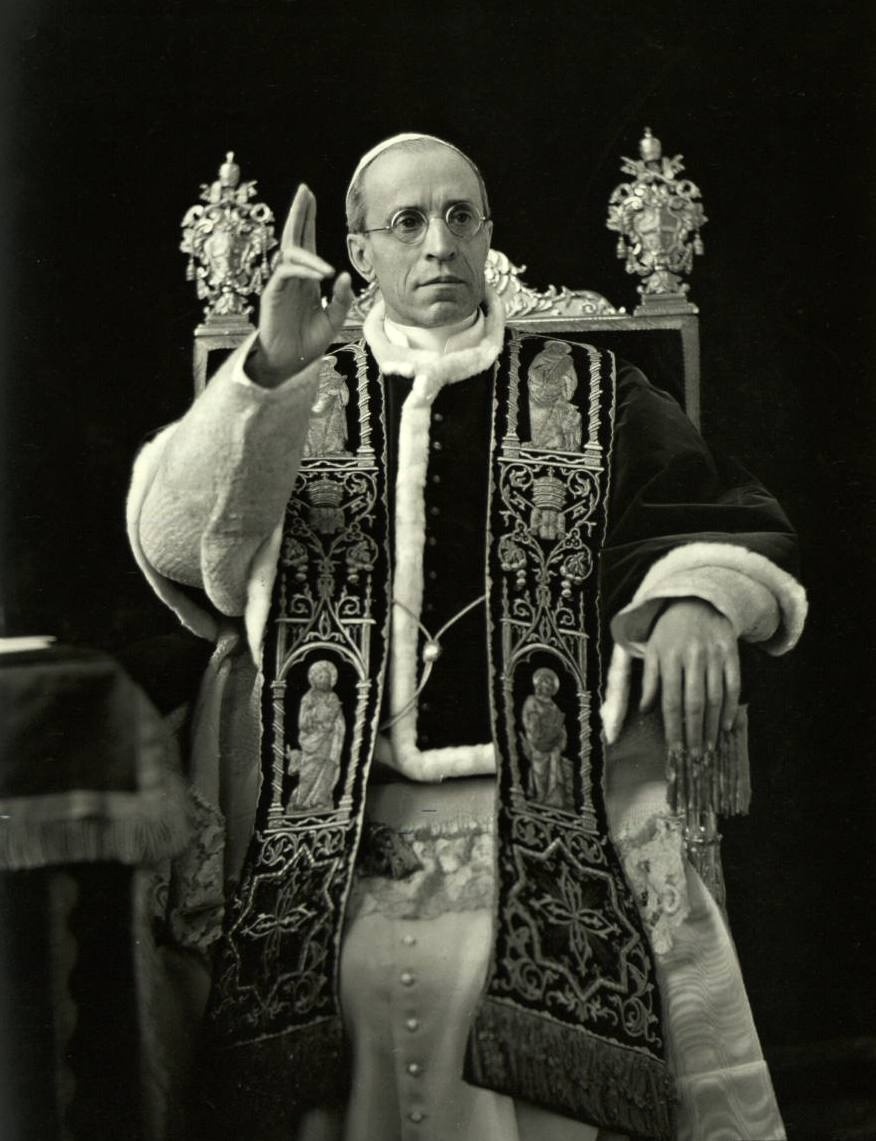 giao-hoang-pio-xii 13/07/1949: Giáo hoàng Pius XII ra vạ tuyệt thông với tín đồ Công giáo cộng sản