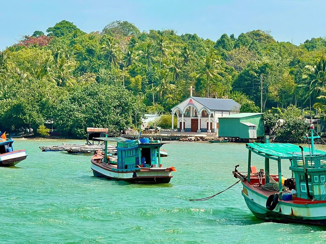 img-1 Con thuyền đức tin giữa trùng khơi “Hải Tặc”