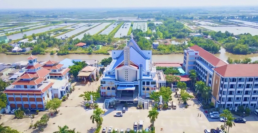 Chỉ dẫn đường đến Trung tâm Hành hương Tắc Sậy
