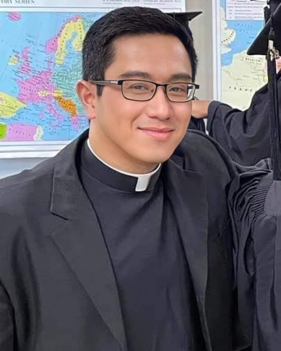 469362754_1110058160531936_5567954722681688701_n Linh mục Ferdinand Santos
