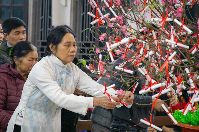 Lộc Thánh mùng 1 Tết có phải là'gieo quẻ đầu năm'?