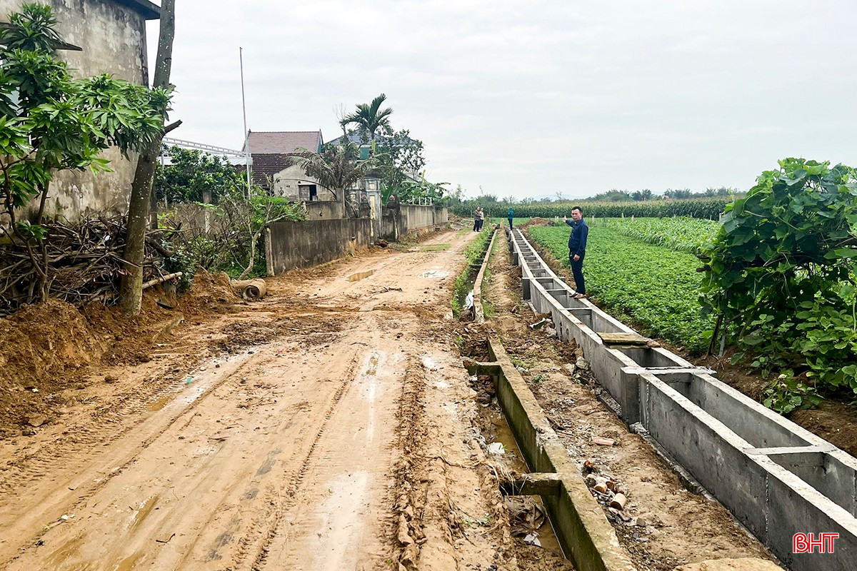 45 hộ giáo dân thuộc GP Hà Tĩnh hiến 1.150m2 đất mở đường